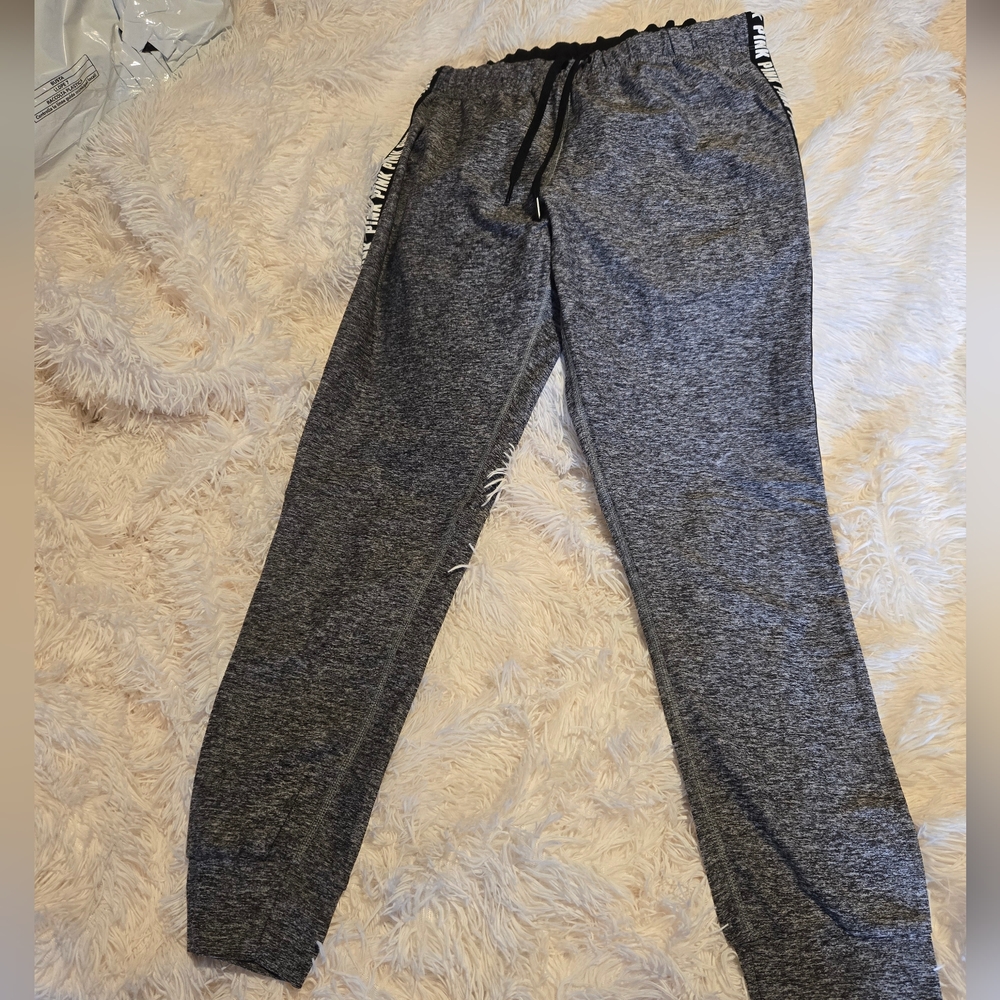 PINK Victoria's Secret Gray-Black Marbled Size Large Drawstring Jogger/Pant